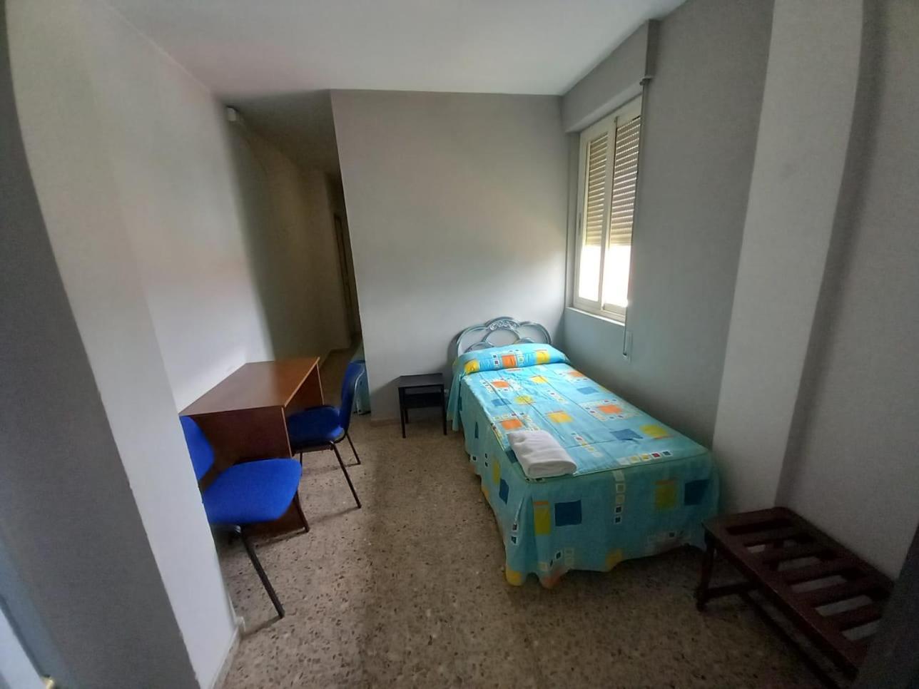 Hostal San Miguel Villalobar Bagian luar foto