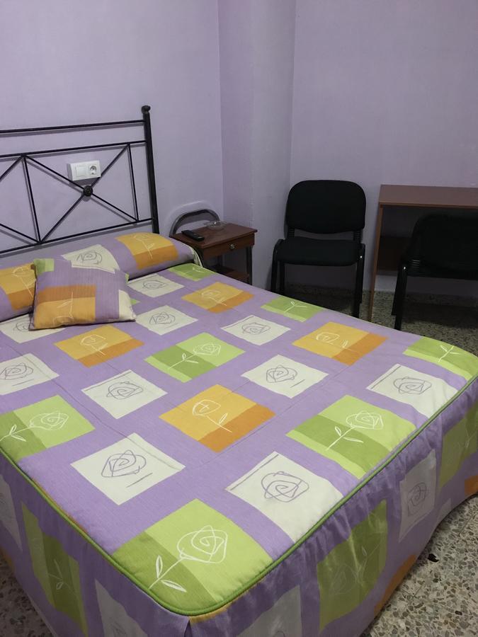 Hostal San Miguel Villalobar Bagian luar foto