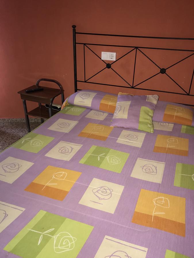 Hostal San Miguel Villalobar Bagian luar foto